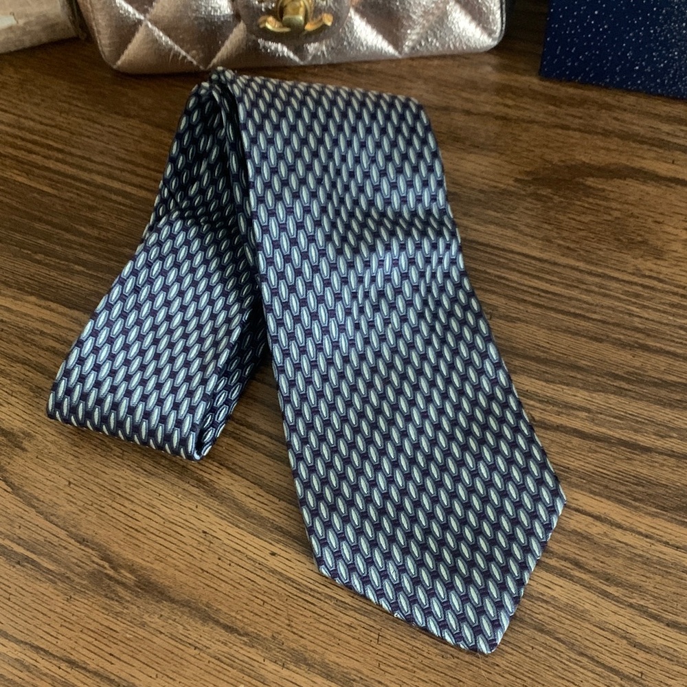 Tiffany and co  Blue Patterned Men's Tie Christmas holiday gift stylish! 61